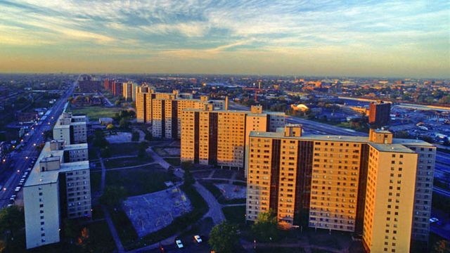 Stateway Gardens - Chicago Public Housing